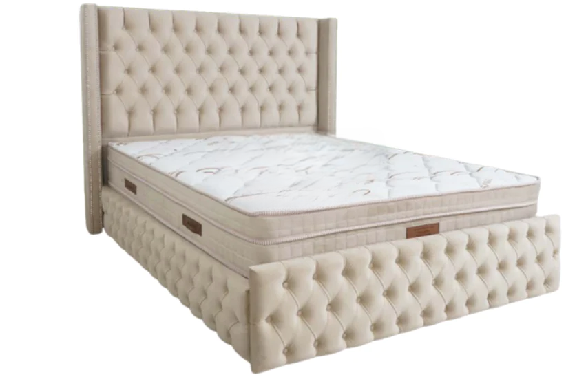 Cadre De Lit Clouté Beige