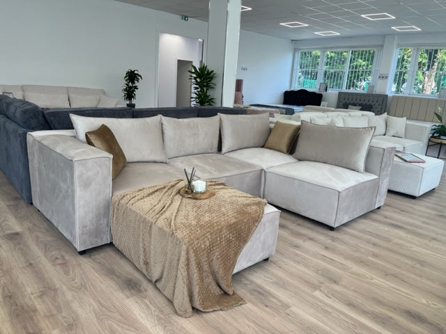 Canapé Elégance Velours Modulable 4+1 Pouf