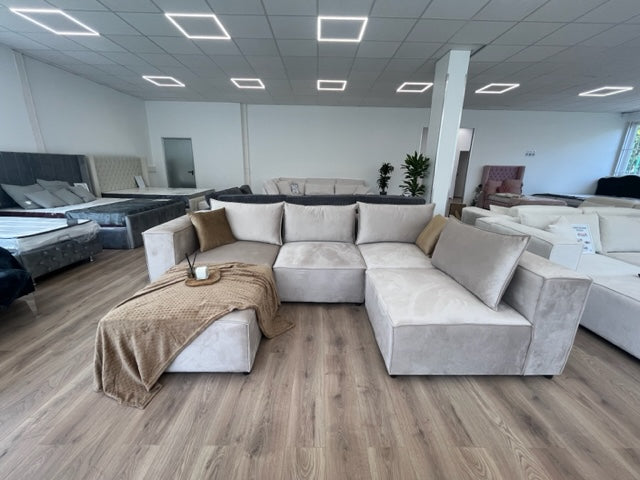 Canapé Elégance Velours Modulable 4+1 Pouf