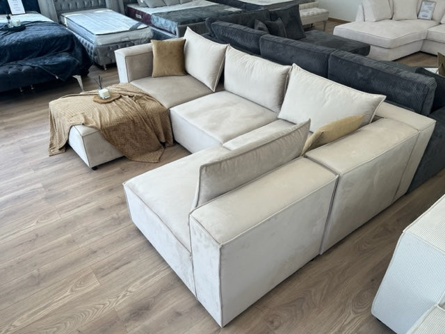 Canapé Elégance Velours Modulable 4+1 Pouf