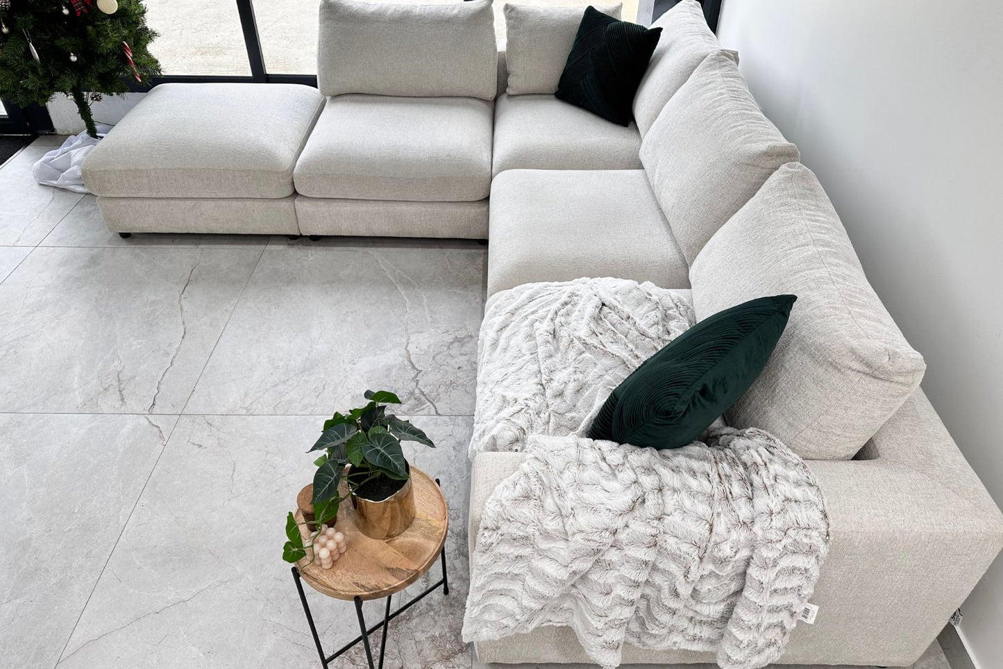 Canapé Julia Modulable Chenille Blanc cassé 4+1 Pouf